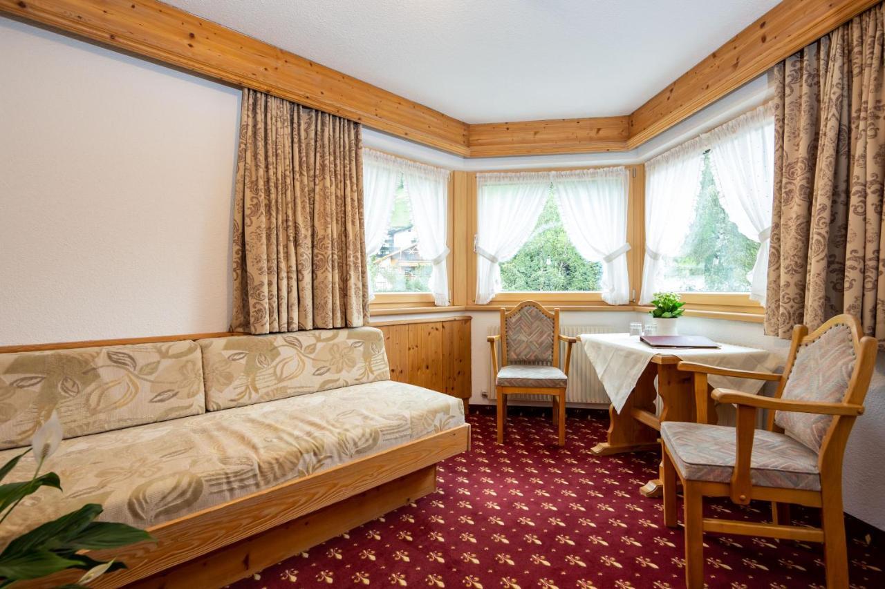 Hotel Garni Tyola Ischgl Exterior photo